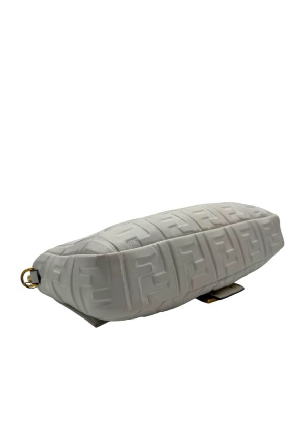 FENDI - BAGUETTE BAG - Image 11